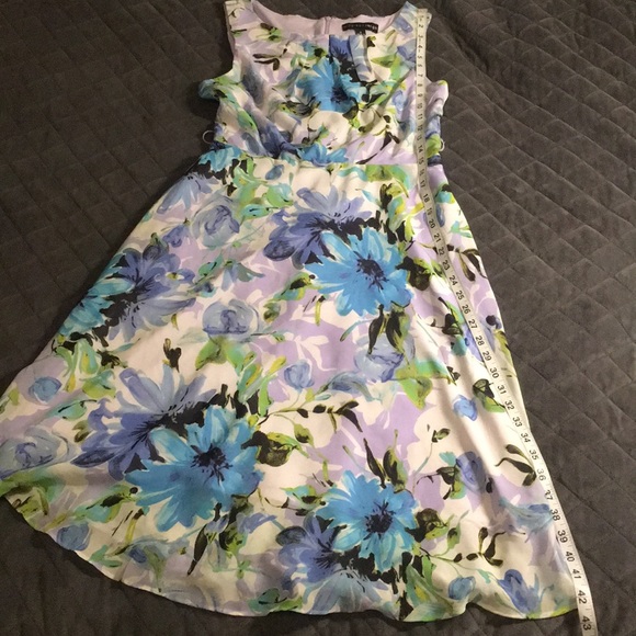 Madison Leigh size 8 floral dress - Picture 11 of 15